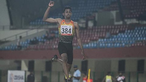 അഞ്ചാം ശ്രമത്തിലെ ചാട്ടം റെക്കോര്‍ഡോടെ സ്വര്‍ണത്തിലേക്ക്; അഭിമാനമായി മലയാളി താരം ശ്രീശങ്കര്‍