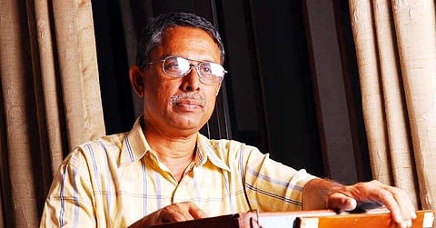 കണ്ണീര്‍ കായലില്‍ കടലാസിന്റെ തോണിയിറക്കിയ പാട്ടിന്റെ ഏകാന്ത ചന്ദ്രിക