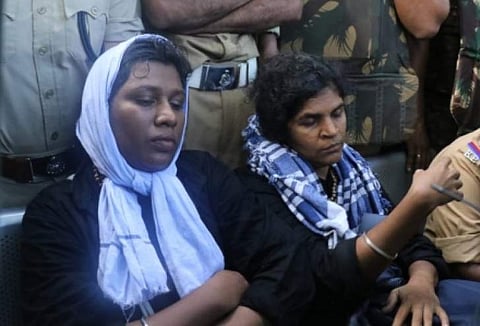 ശുദ്ധിക്രിയ വിവേചനം ; തന്ത്രിക്കെതിരെ സുപ്രിംകോടതിയെ സമീപിക്കുമെന്ന് ബിന്ദുവും കനകദുർ​ഗയും