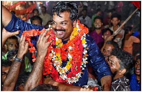 അടൂര്‍ പ്രകാശിന്റെ കോട്ട പൊളിച്ചടുക്കി ചെങ്കൊടി നാട്ടി ജനീഷ് കുമാര്‍; കോന്നി ചുവക്കുന്നത് 23വര്‍ഷങ്ങള്‍ക്ക് ശേഷം