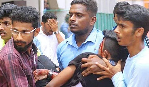 മാതാപിതാക്കള്‍ പരാതി ആവര്‍ത്തിച്ചു; അഭീലിന്റെ മൊബൈല്‍ ഫോണ്‍ സൈബര്‍ സെല്ലിന് കൈമാറി