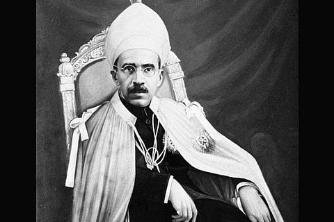 25 കോടി എലി കരണ്ടിട്ടും 'കൂള്‍', പേപ്പര്‍ വെയ്റ്റായി  450 കോടിയുടെ രത്‌നക്കല്ല്‌,86 ഭാര്യമാരും അശ്ലീല ചിത്രങ്ങളുടെ വമ്പന്‍ ശേഖരവും; നൈസാമിന്റെ കഥ
