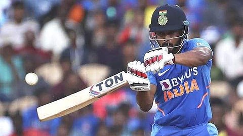 വെസ്റ്റ് ഇന്‍ഡീസിന് 287 റണ്‍സ് വിജയ ലക്ഷ്യം; രക്ഷിച്ചത് ശ്രേയസ്-പന്ത് കൂട്ടുകെട്ട് 