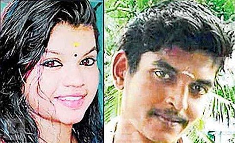 വിവാഹത്തെ ചൊല്ലി വീട്ടുകാരുമായി വഴക്കിട്ടു; കാമുകനൊപ്പം ബൈക്കില്‍ കയറി; മരണത്തിലേക്ക്