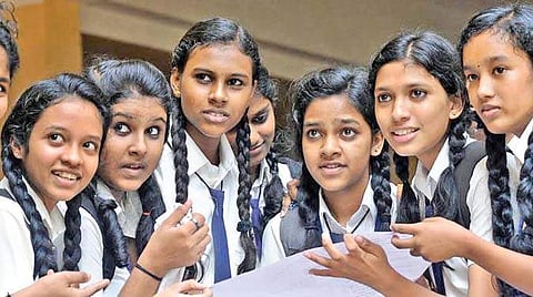 വിക്ടേഴ്‌സിലെ ഓണ്‍ലൈന്‍ ക്ലാസ്; നാളത്തെ ടൈംബിളായി