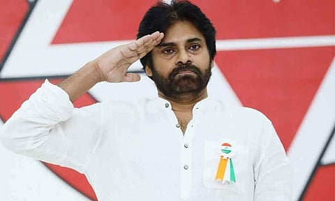 'ആര്‍ക്കും ആരേയും കൊല്ലാനുള്ള അധികാരമില്ല; ഹൈദരബാദ് പീഡനക്കേസ് പ്രതികള്‍ക്ക് വധശിക്ഷ നല്‍കണമെന്ന ആവശ്യത്തിന് എതിരെ പവന്‍ കല്യാണ്‍, വിമര്‍ശനം