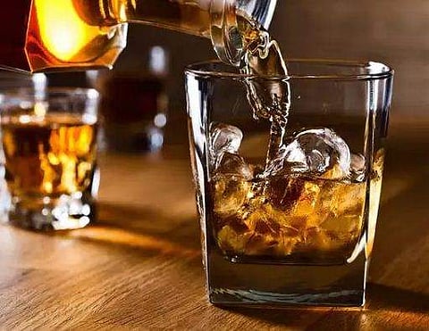 'മദ്യപാനം'- എന്‍.ജി. ഉണ്ണിക്കൃഷ്ണന്‍ എഴുതിയ കവിത