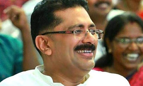 മുഖ്യമന്ത്രിക്ക് പിന്നാലെ മന്ത്രി ജലീലും വിദേശപര്യടനത്തിന് ; 17 മുതല്‍ മാലദ്വീപിലേക്ക്