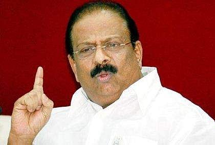 കാസര്‍കോട് ഇരട്ടക്കൊലപാതകം: കേസ് സിബിഐക്ക് വിടാന്‍ പിണറായിക്ക് ധൈര്യമുണ്ടോയെന്ന് കെ സുധാകരന്‍