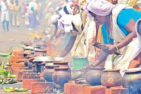 ആറ്റുകാല്‍ പൊങ്കാല ഇന്ന്; ഭക്തിസാന്ദ്രമായി തലസ്ഥാനം, സുരക്ഷയൊരുക്കാന്‍ 3800 പൊലീസുകാര്‍