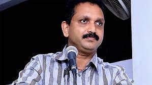 മഞ്ചേശ്വരം ഉപതെരഞ്ഞെടുപ്പിലേക്ക്: തെരഞ്ഞെടുപ്പ് കേസില്‍ നിന്ന് സുരേന്ദ്രന്‍ പിന്മാറി 