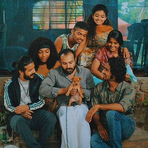 കുമ്പളങ്ങി നൈറ്റ്‌സ്: രാഷ്ട്രീയ ശരികളിലേക്കുള്ള ജീവിതയാത്രകള്‍