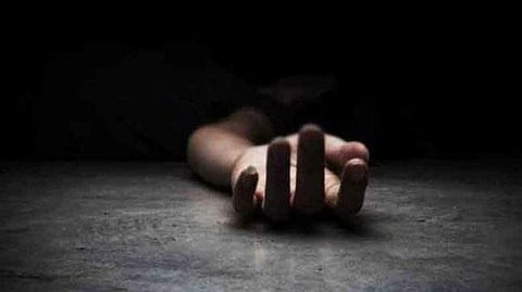 കണ്ണൂര്‍ നഗരത്തില്‍ ഗുണ്ടാ നേതാവ് വെട്ടേറ്റു മരിച്ചു; കൊലനടത്തിയത് ക്വട്ടേഷന്‍ സംഘം