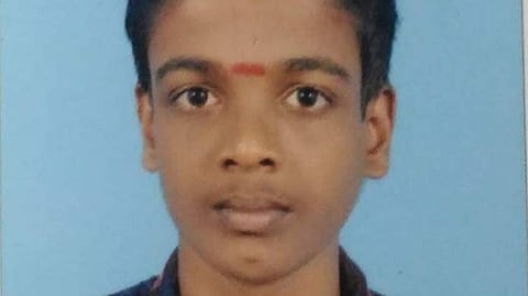 കൊല്ലത്തെ ഐടിഐ വിദ്യാര്‍ത്ഥിയുടെ മരണം: സിപിഎം ബ്രാഞ്ച് സെക്രട്ടറി കസ്റ്റഡിയില്‍