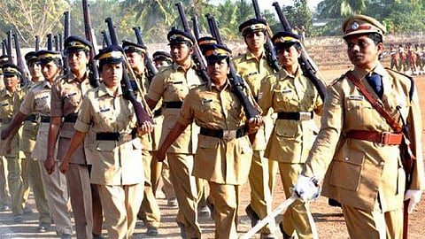 ലോക വനിതാ ദിനം; പൊലീസ് സ്റ്റേഷൻ ചുമതലകൾ ഇന്ന് വനിതകൾക്ക്