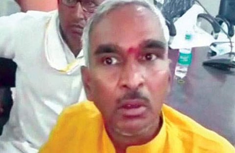 വന്ദേമാതരം കാണാതെ പഠിക്കാന്‍ പറ്റാത്തവര്‍ ഇന്ത്യ വിട്ടു പോവണം: ബിജെപി എംഎല്‍എ