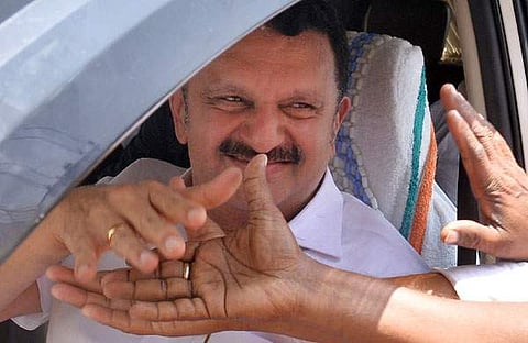 എത്ര കള്ളവോട്ടു ചെയ്താലും 25,000ല്‍ കുറയാത്ത ഭൂരിപക്ഷത്തിനു ജയിക്കും: മുരളീധരന്‍