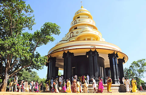 നീണ്ട കാലത്തിനുശേഷം വിട; യുകെ കുമാരന്റെ ഓര്‍മ്മക്കുറിപ്പ് (തുടര്‍ച്ച)