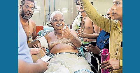 'കുഴപ്പമൊന്നുമില്ലെടോ, ഇപ്പോ ഇറങ്ങും ഇലഞ്ഞിത്തറേലുണ്ടാവും'; ഐസിയുവില്‍ കിടന്ന് പെരുവനം 