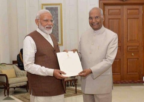 നരേന്ദ്ര മോദിയെ പ്രധാനമന്ത്രിയായി രാഷ്ട്രപതി നിയമിച്ചു;മെയ് 30ന് സത്യപ്രതിജ്ഞ ചെയ്‌തേക്കും