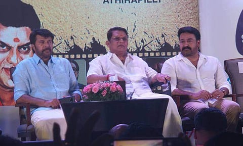 സ്‌ക്രീനില്‍ ജഗതിയുടെ ചിരി വീണ്ടും തെളിഞ്ഞു; തിരിച്ചുവരവ് ആഘോഷമാക്കി മമ്മൂട്ടിയും മോഹന്‍ലാലും