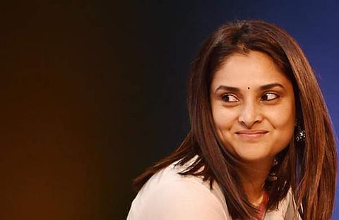 ദിവ്യ സ്പന്ദനയെ അപകീര്‍ത്തിപ്പെടുത്തി, ഏഷ്യാനെറ്റിന് 50 ലക്ഷം പിഴ ശിക്ഷ