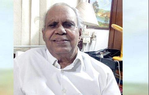 കവിയും ഗാനരചയിതാവുമായ പഴവിള രമേശന്‍ അന്തരിച്ചു