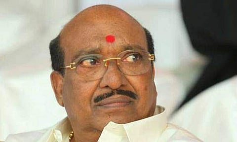 ഗുരുദേവന്റെ കഴുത്തില്‍ കയറിട്ട് നിന്ദിച്ചപ്പോള്‍ ആവിഷ്‌കാര സ്വാതന്ത്ര്യം, ഇത് രണ്ടും പറയുന്നത് ഒരേ വിപ്ലവക്കാര്‍: വെളളാപ്പളളി 