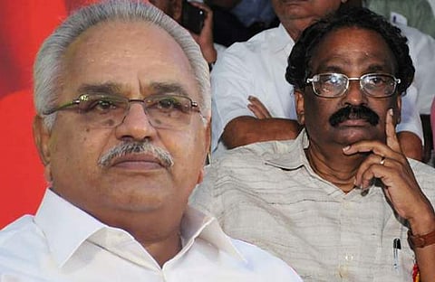 ആവിഷ്‌കാര സ്വാതന്ത്ര്യം മീശയ്ക്ക് മാത്രം മതിയോ?; എന്നാണ് അംശവടി മതചിഹ്നമായത്?: എകെ ബാലനോട് കാനം