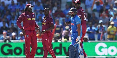 രോഹിത്തിന്റെ പുറത്താവല്‍; തേര്‍ഡ് അമ്പയര്‍ ഇംഗ്ലണ്ടിനെ രക്ഷിക്കാന്‍ ചെയ്തത്? ഗൗഫിന്റെ വിക്കിപ്പീഡിയയും തിരുത്തി ആരാധകര്‍
