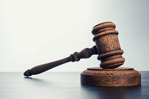 ശബരിമല ന്യൂനപക്ഷ വിധി ഓര്‍മ്മിക്കണം; മഴ പെയ്യാന്‍ യജ്ഞം നടത്തുന്നതു തടയാനാകില്ലെന്ന് ഹൈക്കോടതി