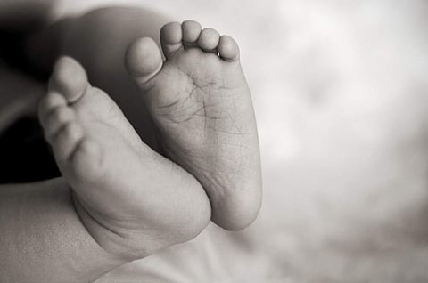 കാസര്‍കോട് നിന്ന് ശ്രീചിത്രയിലെത്തിച്ച കുഞ്ഞിന്റെ നില ഗുരുതരം: യാത്ര ഡോക്ടര്‍മാരുടെ എതിര്‍പ്പ് അവഗണിച്ചെന്ന് പരാതി