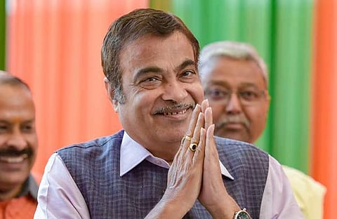 നിതിന്‍ ഗഡ്കരി