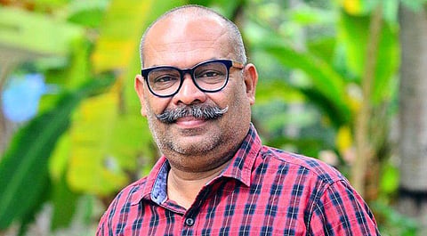 'സൗഹൃദം തേങ്ങയല്ലെന്ന് തിരിച്ചറിഞ്ഞത് ആ ദിവസങ്ങളില്‍, അവരില്ലായിരുന്നെങ്കില്‍ ജീവനോടെ ഉണ്ടാകില്ലായിരുന്നു'; മി ടൂ ആരോപണത്തില്‍ അലന്‍സിയര്‍