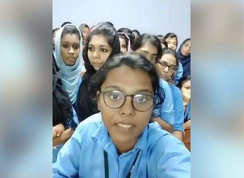 പാരാമെഡിക്കല്‍ കോഴ്‌സെന്ന പേരില്‍ ടെക്‌നിക്കല്‍ കോഴ്‌സ് പഠിപ്പിക്കുന്നു;ലക്ഷങ്ങള്‍ വാങ്ങി വഞ്ചിച്ചെന്ന് വിദ്യാര്‍ത്ഥികള്‍,നിംസ് കോളജിനെതിരെ പരാതി