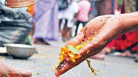 ബലിതര്‍പ്പണത്തിനുള്ള തുക വര്‍ധിപ്പിച്ചത് ദേവസ്വം ബോര്‍ഡ് പിന്‍വലിച്ചു; നടപടി പ്രതിഷേധം ഉയര്‍ന്നതോടെ