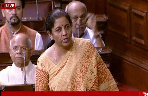 വളര്‍ച്ച ഏഴു ശതമാനമായി ഉയരും, ഇന്ധന വില കുറയും: സാമ്പത്തിക സര്‍വെ