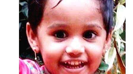 വാനിൽ നിന്നിറങ്ങി നടക്കുന്നതിനിടെ അതേ വാൻ ഇടിച്ചു:  സ്കൂൾ വിദ്യാർഥിനിക്ക് ദാരുണാന്ത്യം