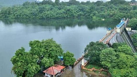 പീച്ചി ഡാമിന്റെ രണ്ട് ഷട്ടറുകള്‍ തുറന്നു; ജാഗ്രത 