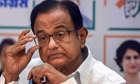 ചിദംബരത്തെ തേടി സിബിഐ വീട്ടിലെത്തി: അറസ്റ്റ് ഉണ്ടായേക്കാമെന്ന് സൂചന