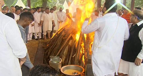 ജയ്റ്റ്‌ലിയുടെ സംസ്‌കാര ചടങ്ങിനിടെ പോക്കറ്റടി; എംപിമാരുടെ അടക്കം 11 പേരുടെ മൊബൈല്‍ ഫോണ്‍ മോഷണം പോയി