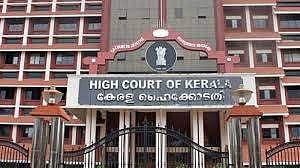 സംസ്ഥാനത്ത് രാഷ്ട്രീയകൊലപാതകങ്ങള്‍ കൂടുന്നു: ഹൈക്കോടതി