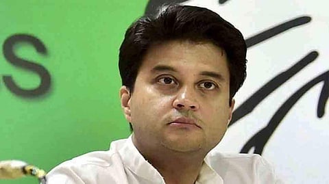 കശ്മീർ വിഭജനം; തീരുമാനം രാജ്യത്തിന് അനിവാര്യം; ഇതിനൊപ്പമാണെന്ന് കോൺ​ഗ്രസ് നേതാവ് ജോതിരാദിത്യ സിന്ധ്യ