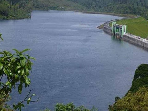 ജലനിരപ്പ് ഉയര്‍ന്നു, ഷോളയാര്‍ ഡാം തുറക്കാന്‍ ജില്ലാ കളക്ടറുടെ അനുമതി; ചാലക്കുടിപ്പുഴയുടെ തീരത്തുളളവര്‍ക്ക് ജാഗ്രതാനിര്‍ദേശം