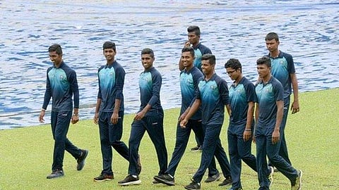 മദ്യപിച്ച് ഹോട്ടലില്‍ ഛര്‍ദ്ദിച്ച് അലമ്പുണ്ടാക്കി ലങ്കന്‍ ക്രിക്കറ്റ് കളിക്കാര്‍, പേരുകള്‍ പുറത്തുവിടാതെ ശ്രീലങ്ക