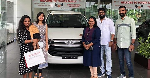 ഇനി ഇന്നോവയില്‍ പറക്കാം: ക്രിസ്റ്റ സ്വന്തമാക്കി ഹരിശ്രീ അശോകന്‍