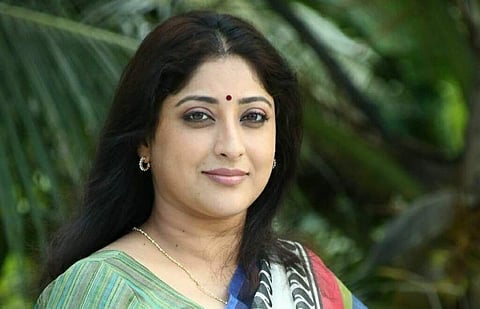'മലയാളികളില്‍ ഞാന്‍ വെറുക്കുന്ന ഒരു കാര്യമുണ്ട്' ; മനസ്സുതുറന്ന് ലക്ഷ്മി ഗോപാലസ്വാമി