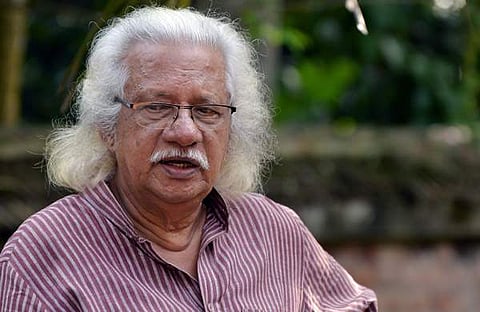 'ഹിന്ദു ആണെന്ന് പറയുന്നതില്‍  താന്‍ അഭിമാനിക്കുന്നു'; അടൂര്‍ ഗോപാലകൃഷ്ണന്‍