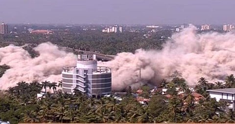 സ്‌ഫോടനത്തിന് പിന്നാലെ രൂപം കൊണ്ടത് ഭീമാകാരമായ പൊടിപടലം; അഞ്ചു മിനിറ്റിനകം ശമിച്ചു