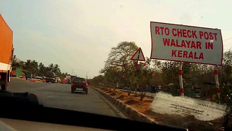 കൈക്കൂലിയില്‍ കൈപൊള്ളി ; ചെക്ക്‌പോസ്റ്റില്‍ 'നിരീക്ഷണ ക്യാമറ'കളുമായി മോട്ടോര്‍ വാഹന വകുപ്പ് ഉദ്യോഗസ്ഥര്‍ ; തന്ത്രം പൊളിച്ച് വിജിലന്‍സ്‌